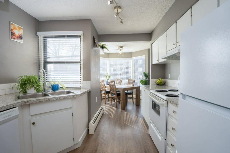 201 - 630 57 Avenue SW, Calgary, T2V 0H4 | Image 3