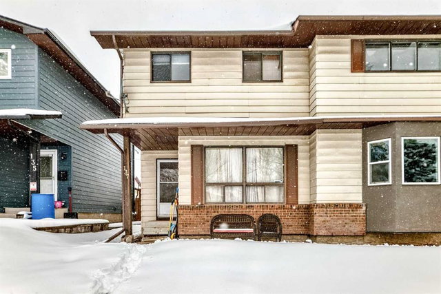 137 Bermuda Drive NW