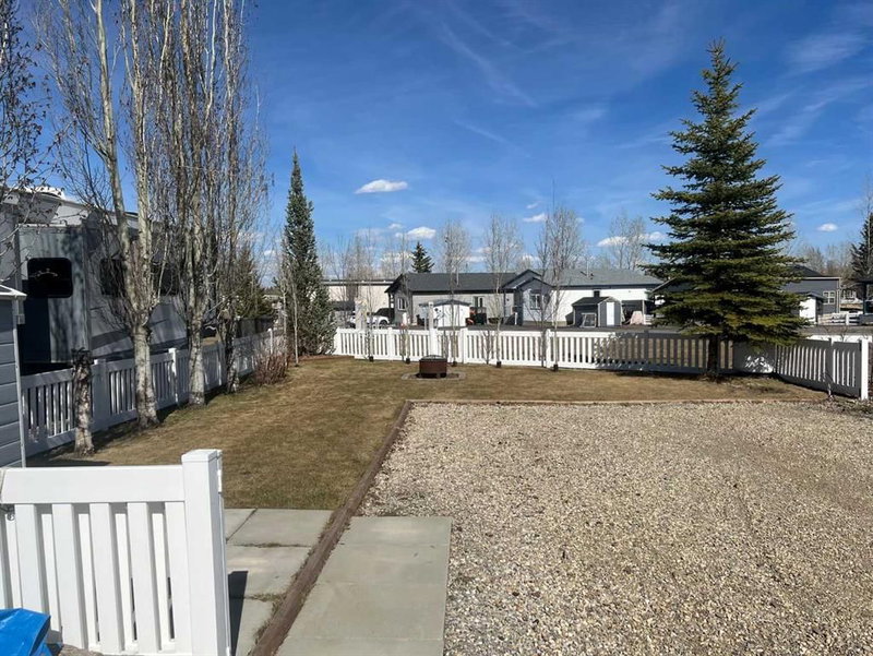 5067 - 35468 Range Road 30, Rural Red Deer County, T4G 0M3 | Image 2