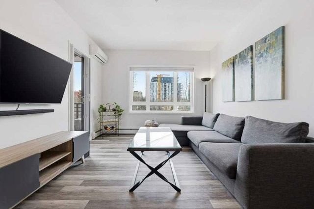 305 - 120 18 Avenue SW