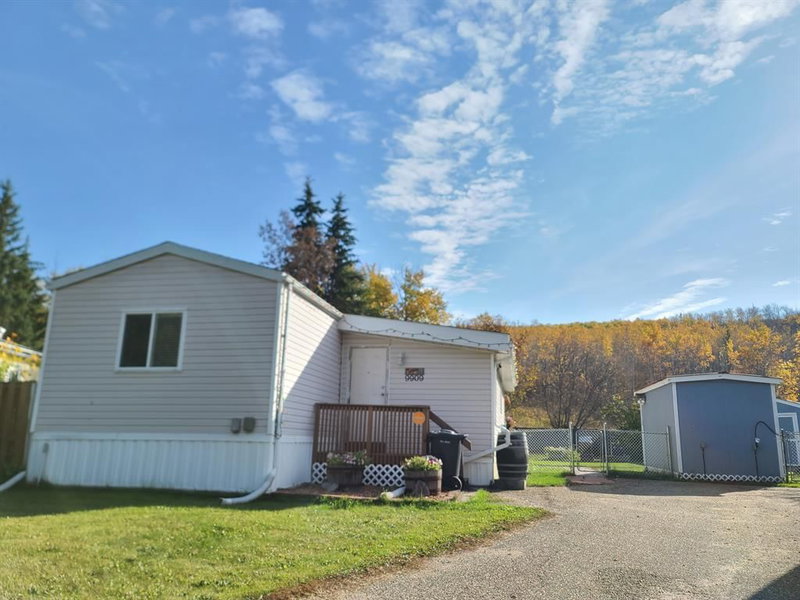 9909 80 Avenue, Peace River, T8S 1A9 | Image 2