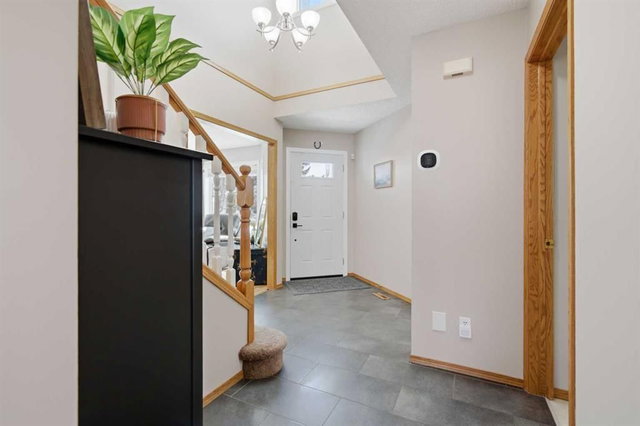 88 Sunmeadows Road SE