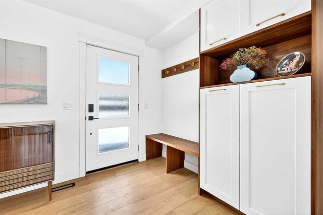 6323 Crowchild Trail SW