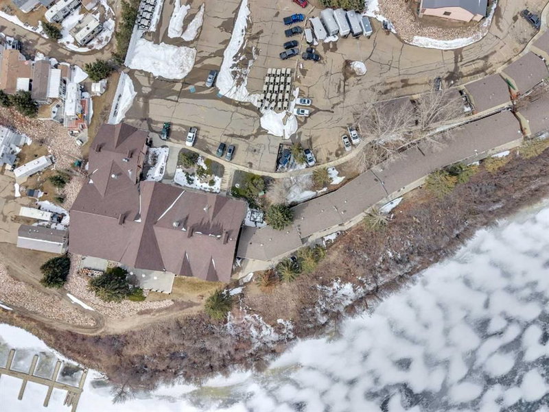 1002 - 25054 South Pine Lake Road, Rural Red Deer County, T0M1S0 | Image 2