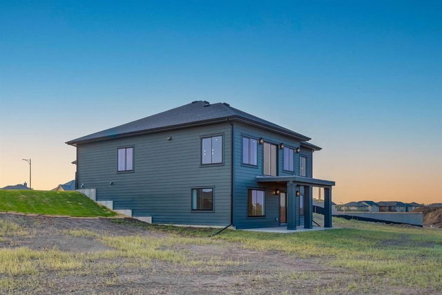 232 Red Tail Ridge SE