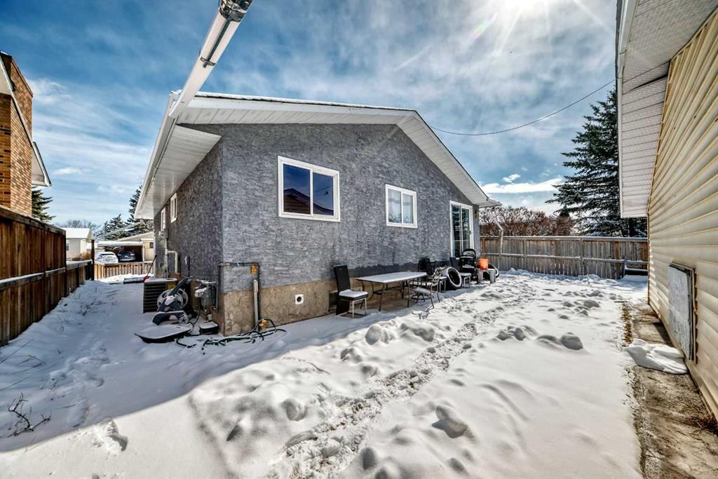 Listing Image 34