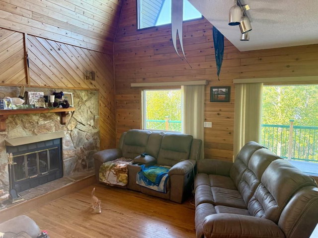 1038, 67235 Churchill Park Road