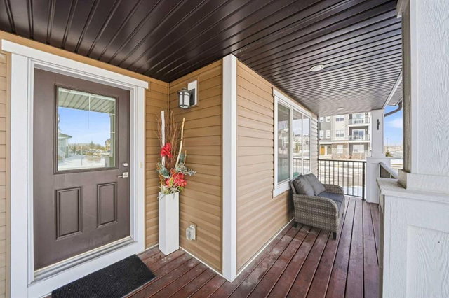 157 Fireside Circle NW