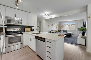 3212 - 181 Skyview Ranch Manor NE