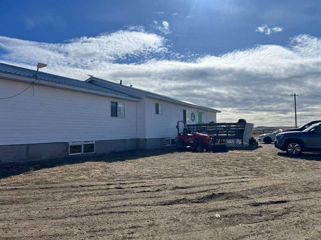 1 - 11409 Black and White Trail