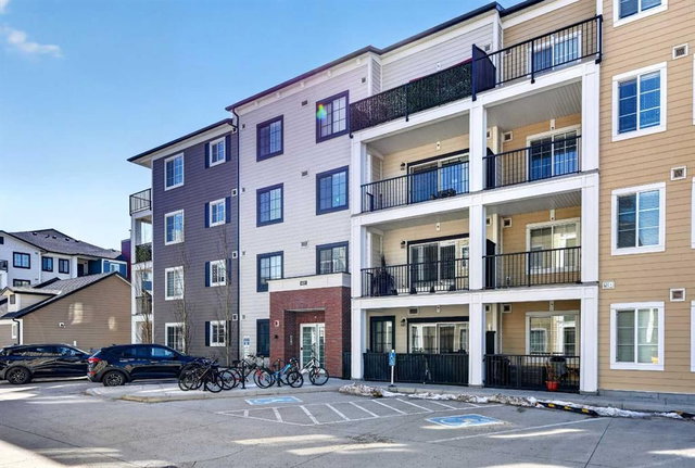 6406 - 151 Legacy Main Street SE