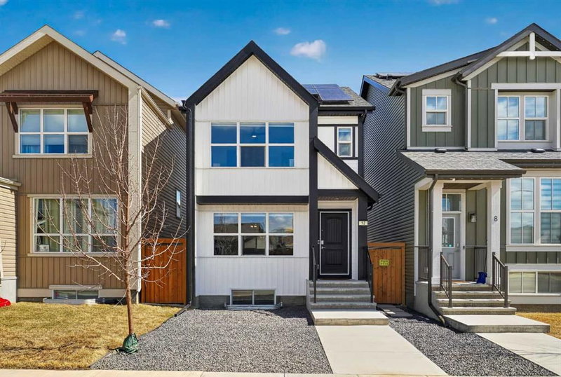 12 Heirloom Crescent SE, Calgary, T3S0G9 | Image 2