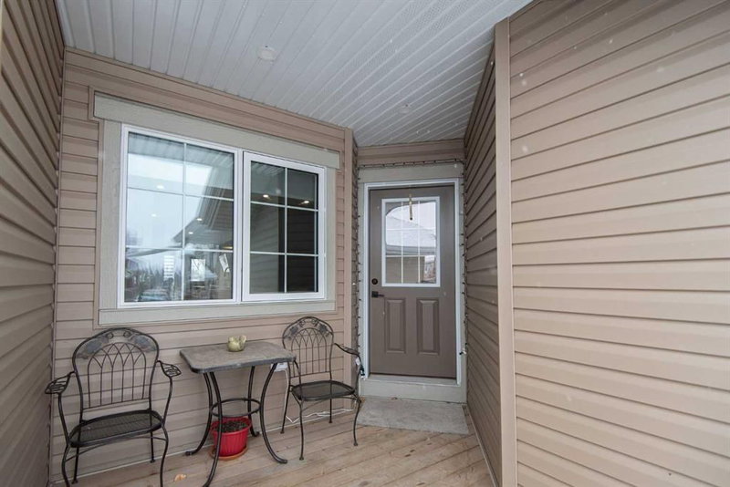 71 Golden Crescent, Red Deer, T4P 2S7 | Image 2
