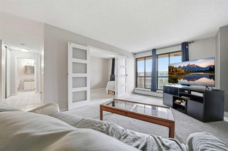 704 - 718 12 Avenue SW