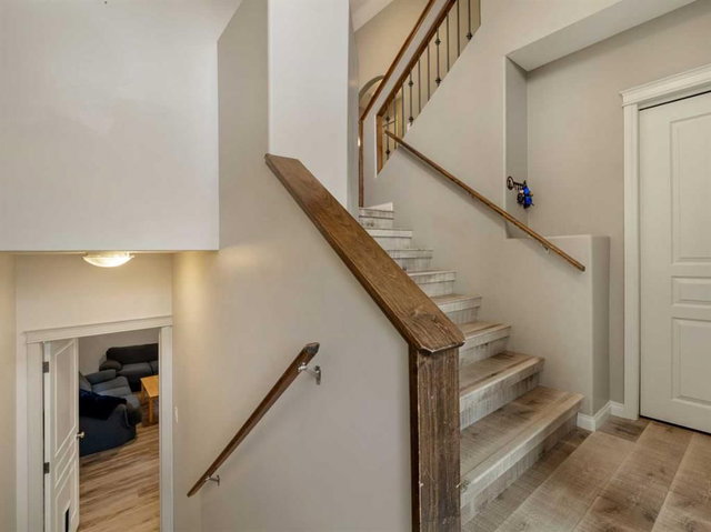 214 Firelight Crescent W