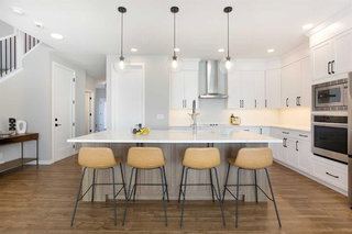 288 Magnolia Crescent SE