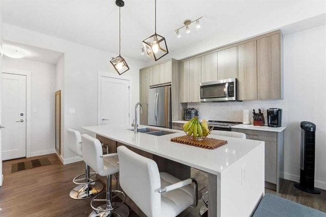 414 - 30 Walgrove SE