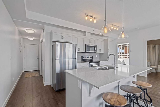 404 - 10 Walgrove Walk SE