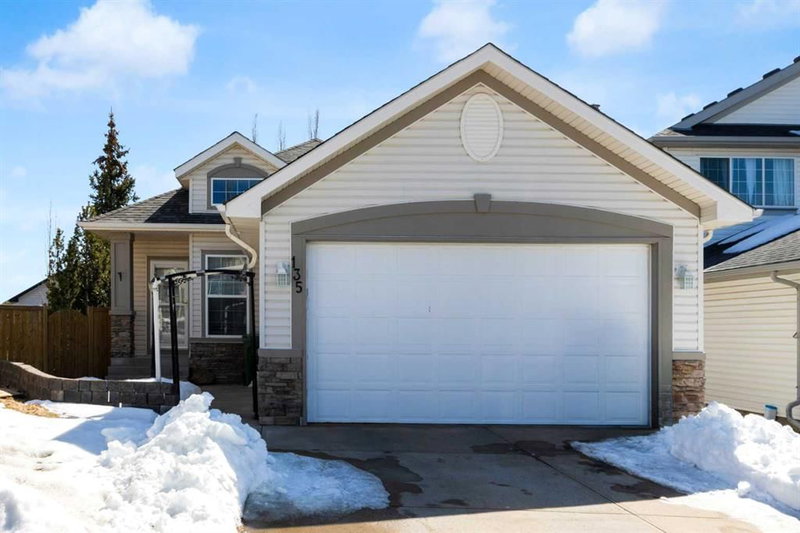 135 Citadel Estates Place NW, Calgary, Alberta