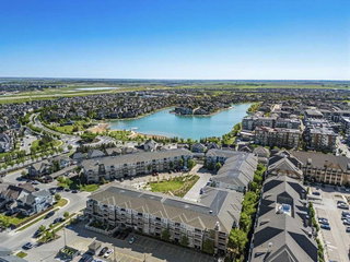 3104 - 11 Mahogany Row SE