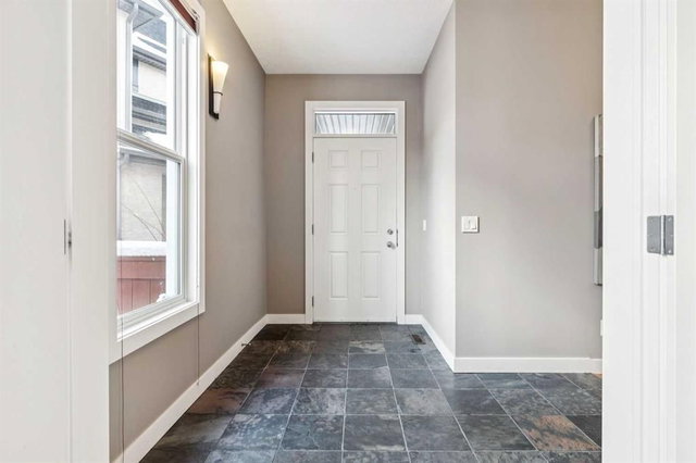 25 Mahogany Square SE