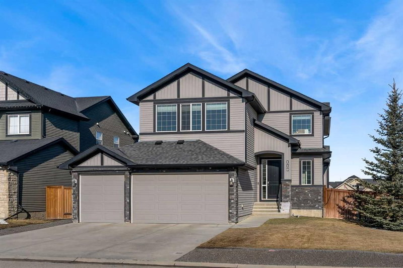 140 Rainbow Falls Heath, Chestermere, Alberta