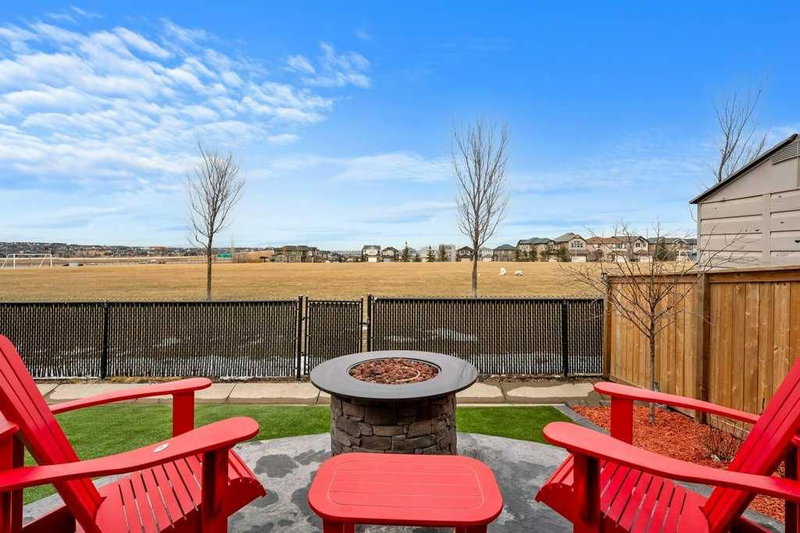 201 Pantego Road NW, Calgary, Alberta