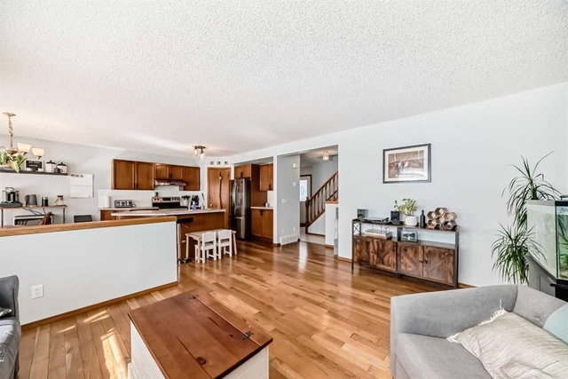 15 Citadel Meadow Grove NW