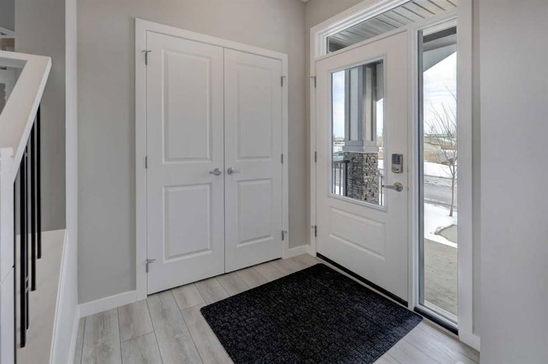 98 Prince Drive, Princeton — interior photo
