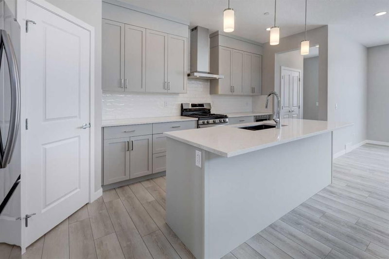 98 Prince Drive, Princeton — interior photo 6