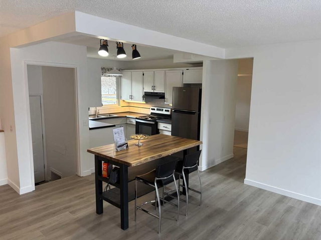 1277 Lake Sylvan Drive SE