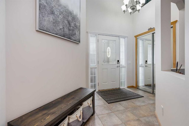 96 Chapala Square SE