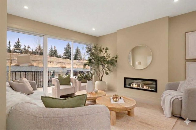 152 Crimson Ridge Place