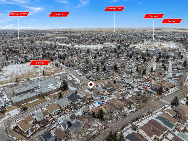 5625 Templehill Road NE