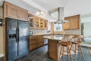 103 - 1915 26 Street SW