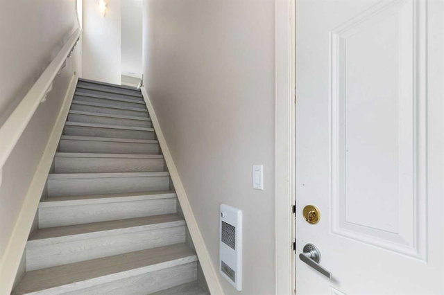 68 Chaparral Ridge Park SE