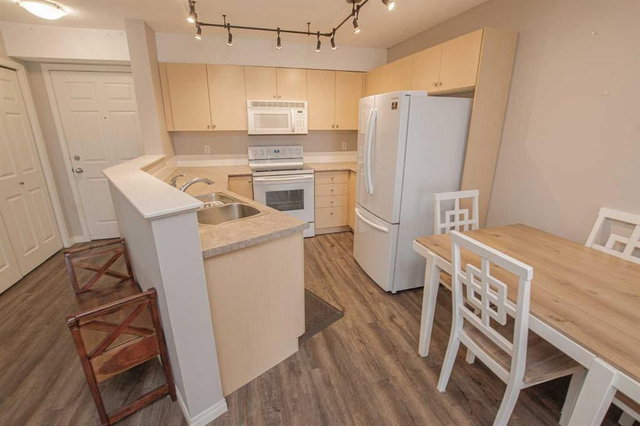 408 - 11240 104 Avenue