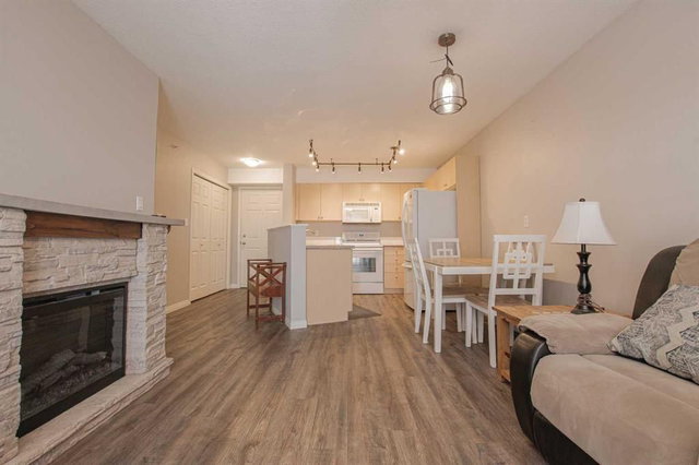 408 - 11240 104 Avenue