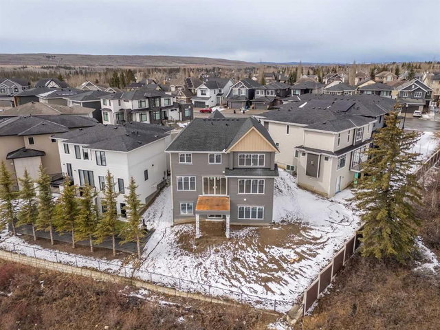 460 Discovery Place SW