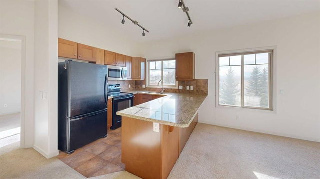 4311 - 92 Crystal Shores Road