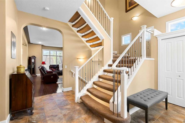 117 Kingsland Court SE