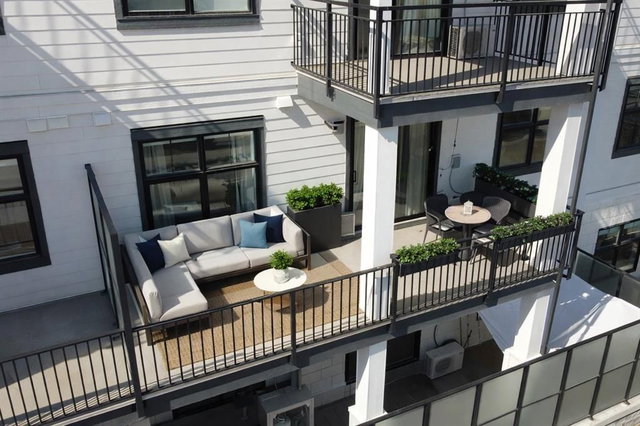 208 - 255 Les Jardins Park SE