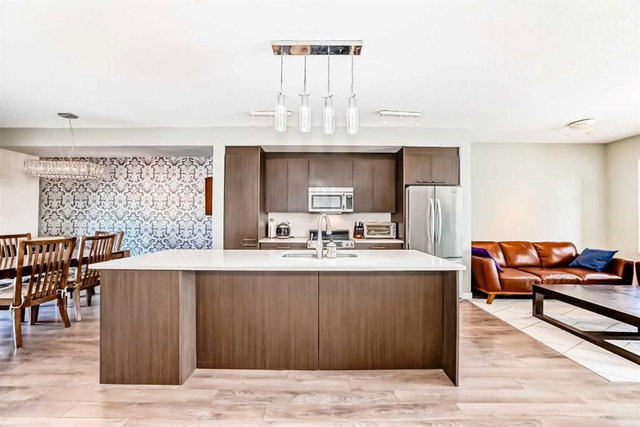 55 - 300 Marina Drive