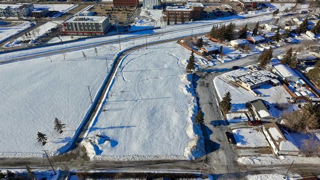 9613 Hillcrest Drive