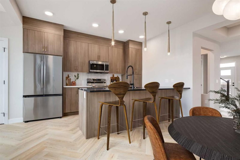 353 Cobblestone Gate, Airdrie, Alberta