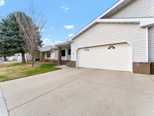 5 - 459 Carry Drive SE