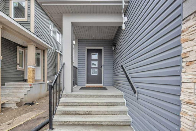 1098 Midtown Avenue SW