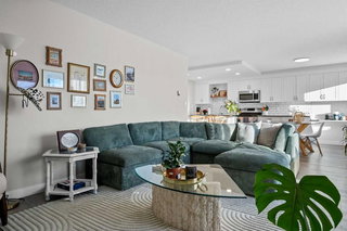 201 - 1208 14 Avenue SW