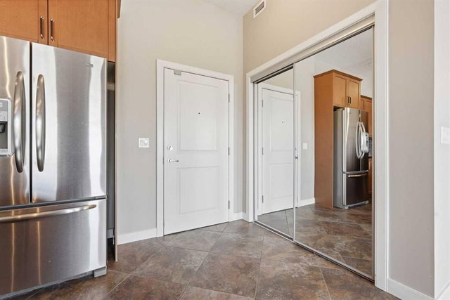 428 - 35 Aspenmont Heights SW