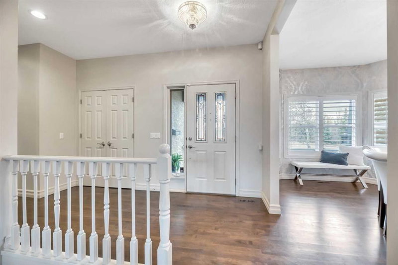 3 Lott Creek Hollow, Rural Rocky View County, T3Z 3A9 | Image 3